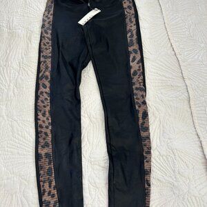 NWT Koral leggings